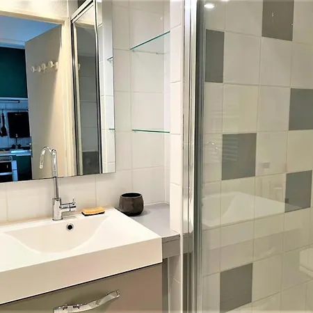 Proche Avec Loggia, Terrasse Et Parking - Fr-1-790-12 Apartment La Grande-Motte