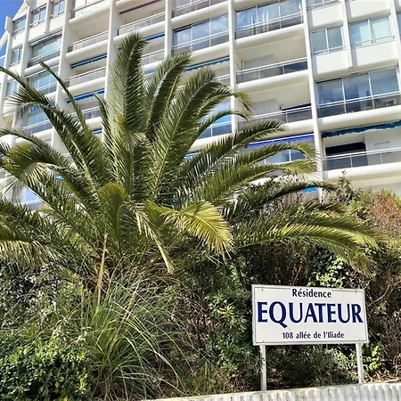Proche Avec Loggia, Terrasse Et Parking - Fr-1-790-12 *